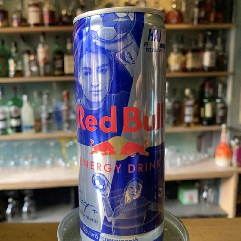 Red Bull (250 ml)